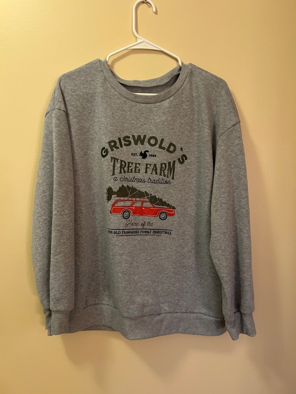 SHEIN Gray Crewneck Sweatshirt – Red Wagon Graphic, Cozy Casual Pullover
